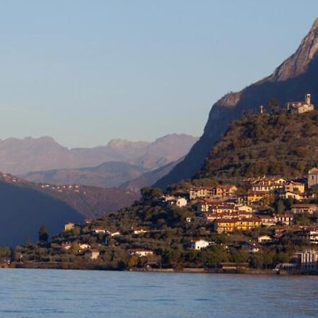 Casa Madali' - Nel Borgo Apartman Marone Kültér fotó