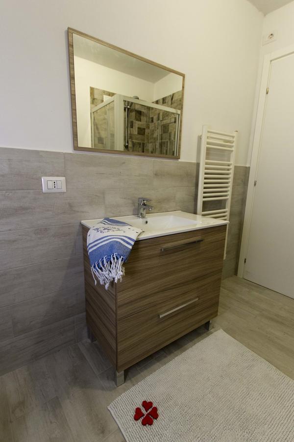 Casa Madali' - Nel Borgo Apartman Marone Kültér fotó